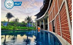 Atom Phuket Hotel -Sha Plus